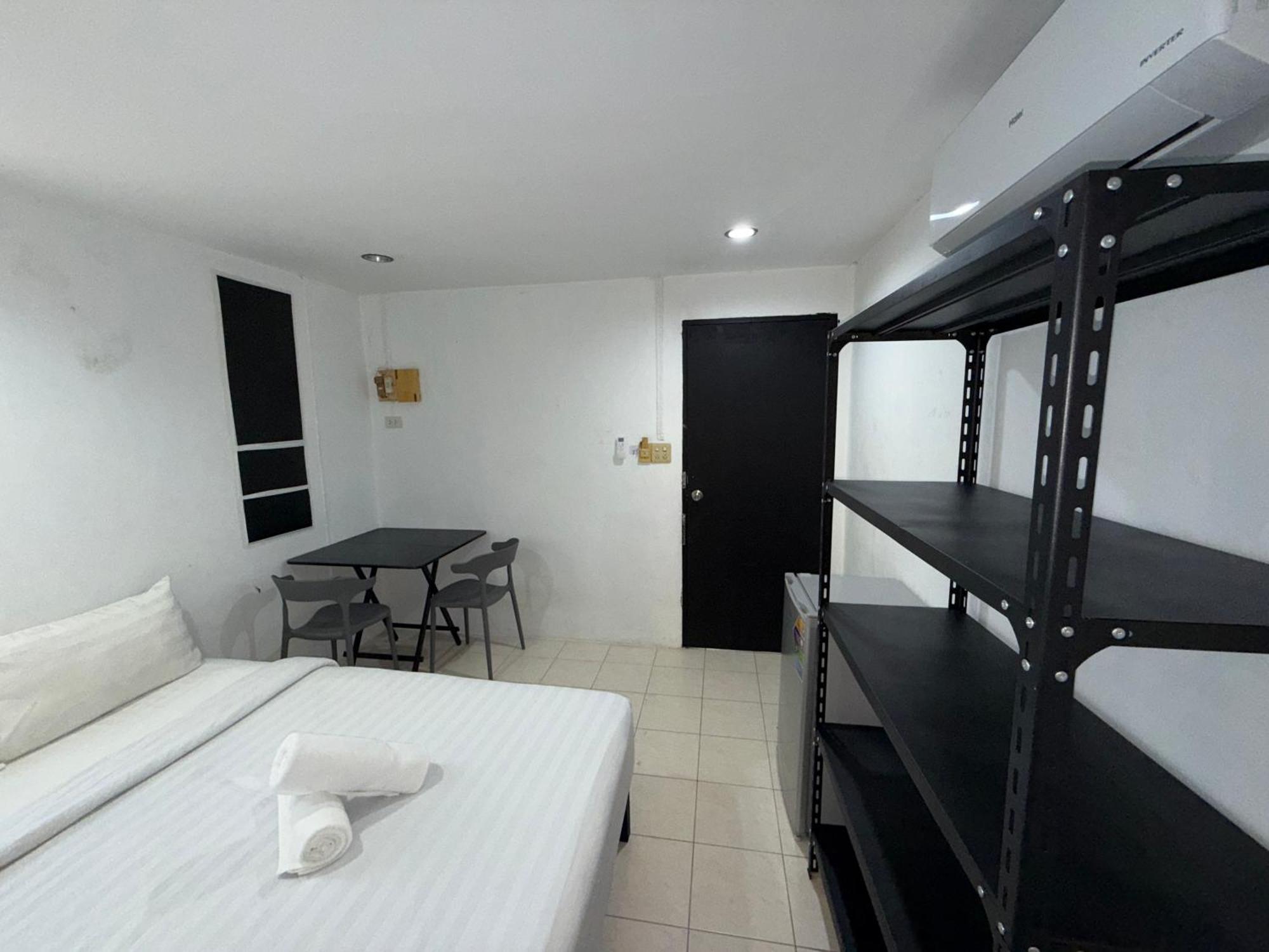 Patong Canal Villa 200 Exterior foto