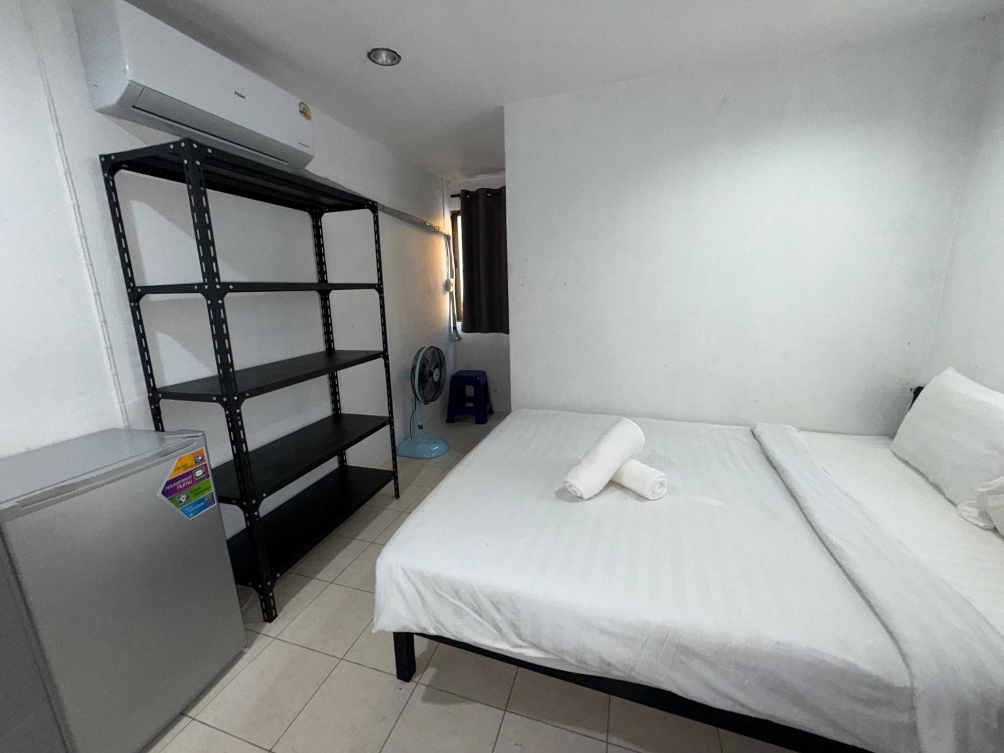 Patong Canal Villa 200 Exterior foto
