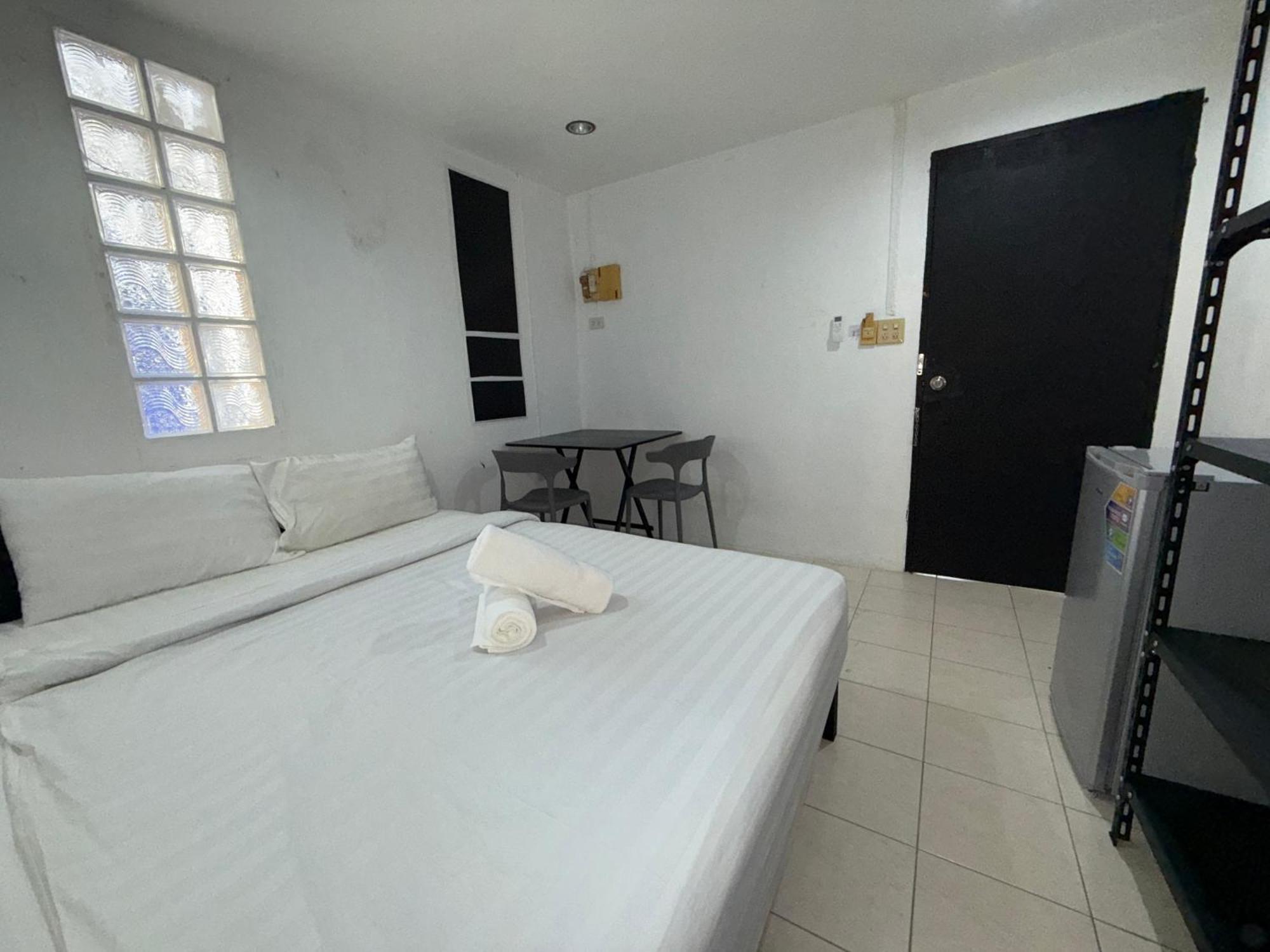 Patong Canal Villa 200 Exterior foto